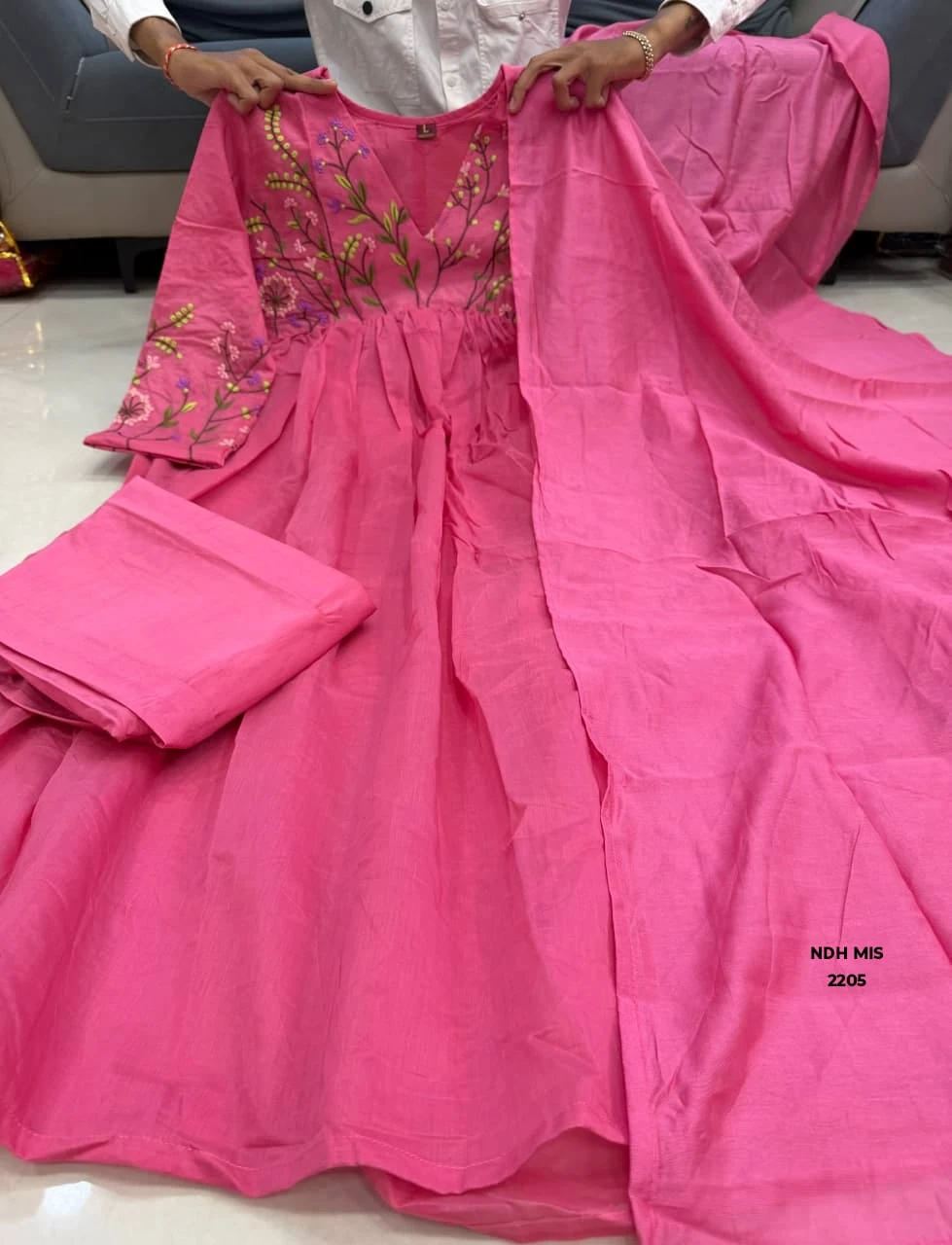 Kurta with Matching Pants and Plain Dupatta Set